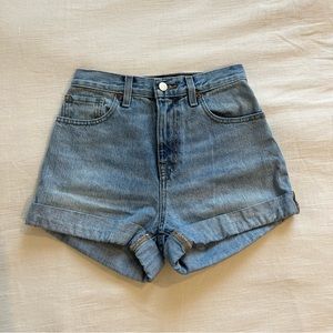 BDG 100% cotton light wash high-rise mom denim shorts
